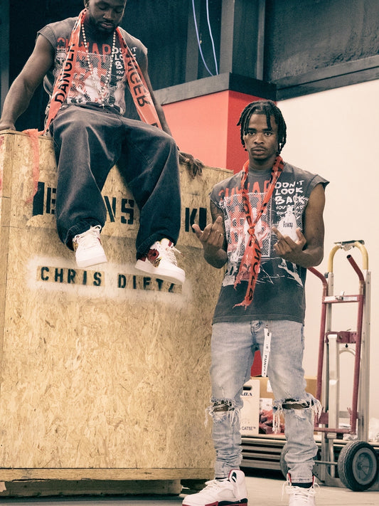 GUWAP DONT LOOK BACK “ROCK$TAR TEE”